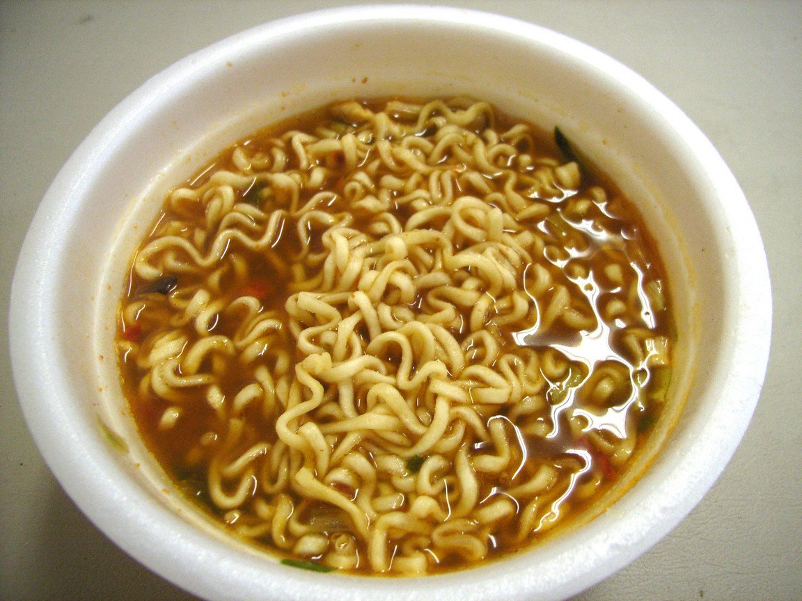 nong-shim-bowl-noodle-soup-hot-spicy-3.jpg